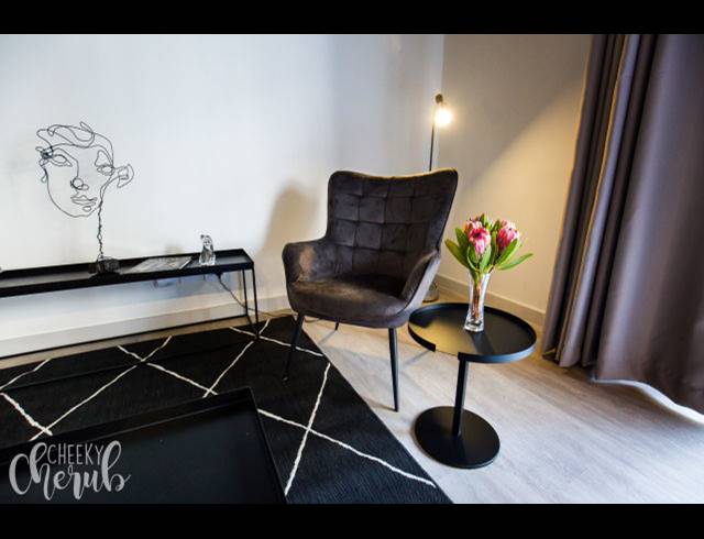 1 BEDROOM APARTMENT FOR SALE IN SANDOWN